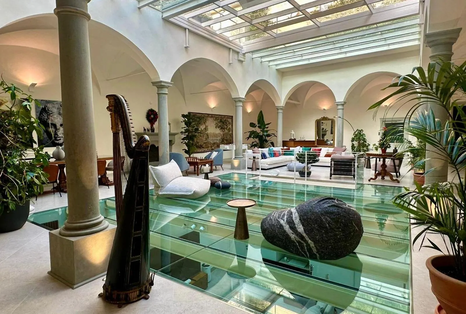 Aparthotel Dimora Collection - Le Corti - Boutique Luxury Suites In A Restored 13Th Century Convent, With Sauna And Gym (Adults Only) Florence
