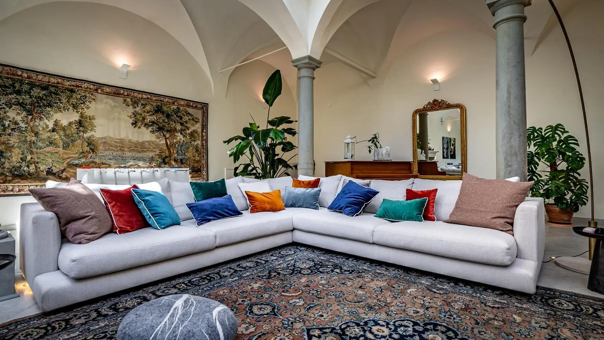 Aparthotel Dimora Collection - Le Corti - Boutique Luxury Suites In A Restored 13Th Century Convent, With Sauna And Gym (Adults Only) Florence