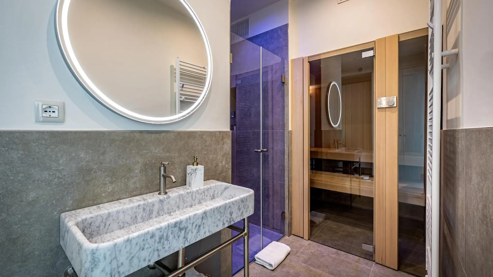 Dimora Collection - Le Corti - Boutique Luxury Suites In A Restored 13Th Century Convent, With Sauna And Gym (Adults Only) Florence 0*,  Italy