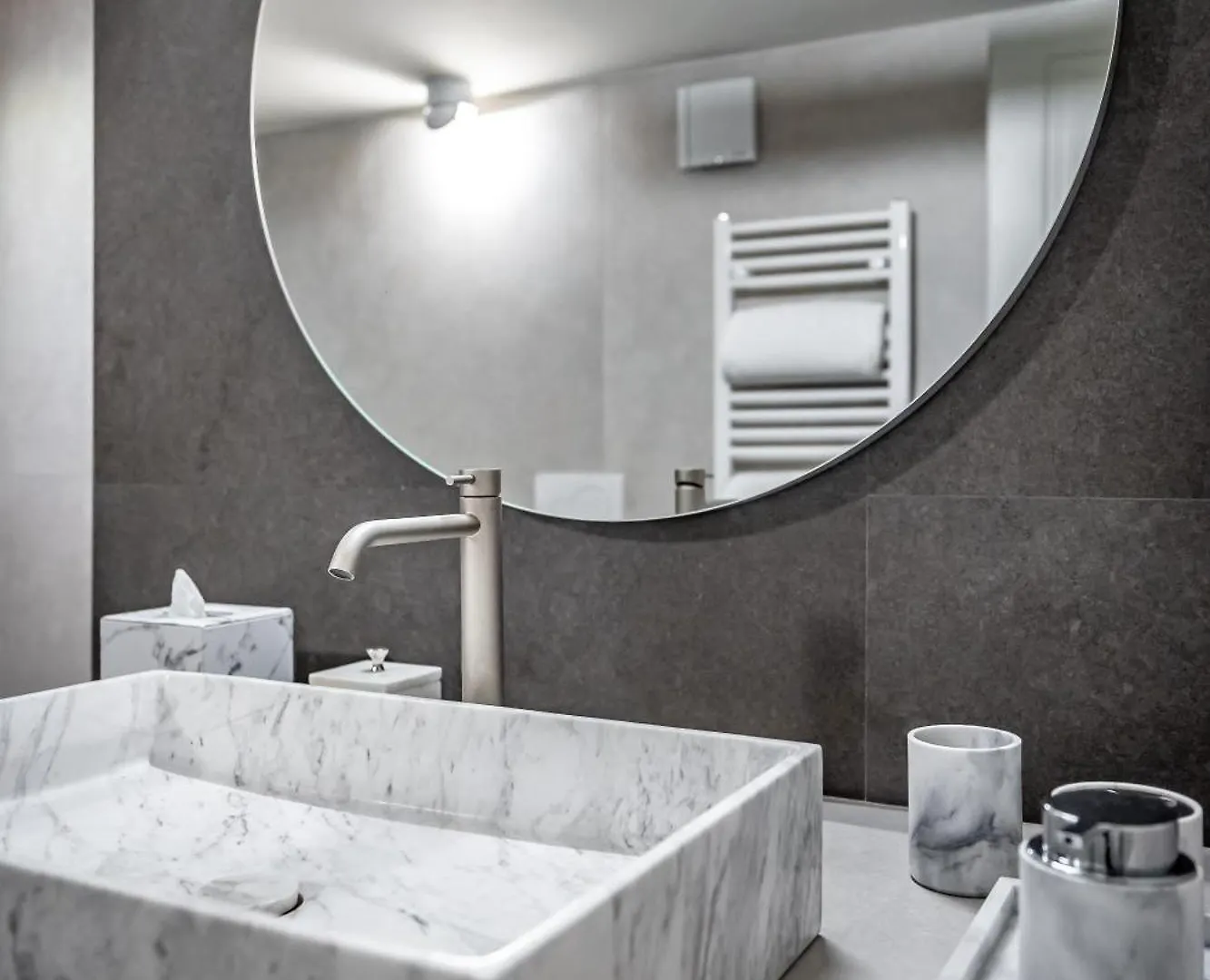 Lägenhetshotell Dimora Collection - Le Corti - Boutique Luxury Suites In A Restored 13Th Century Convent, With Sauna And Gym (Adults Only) Florens