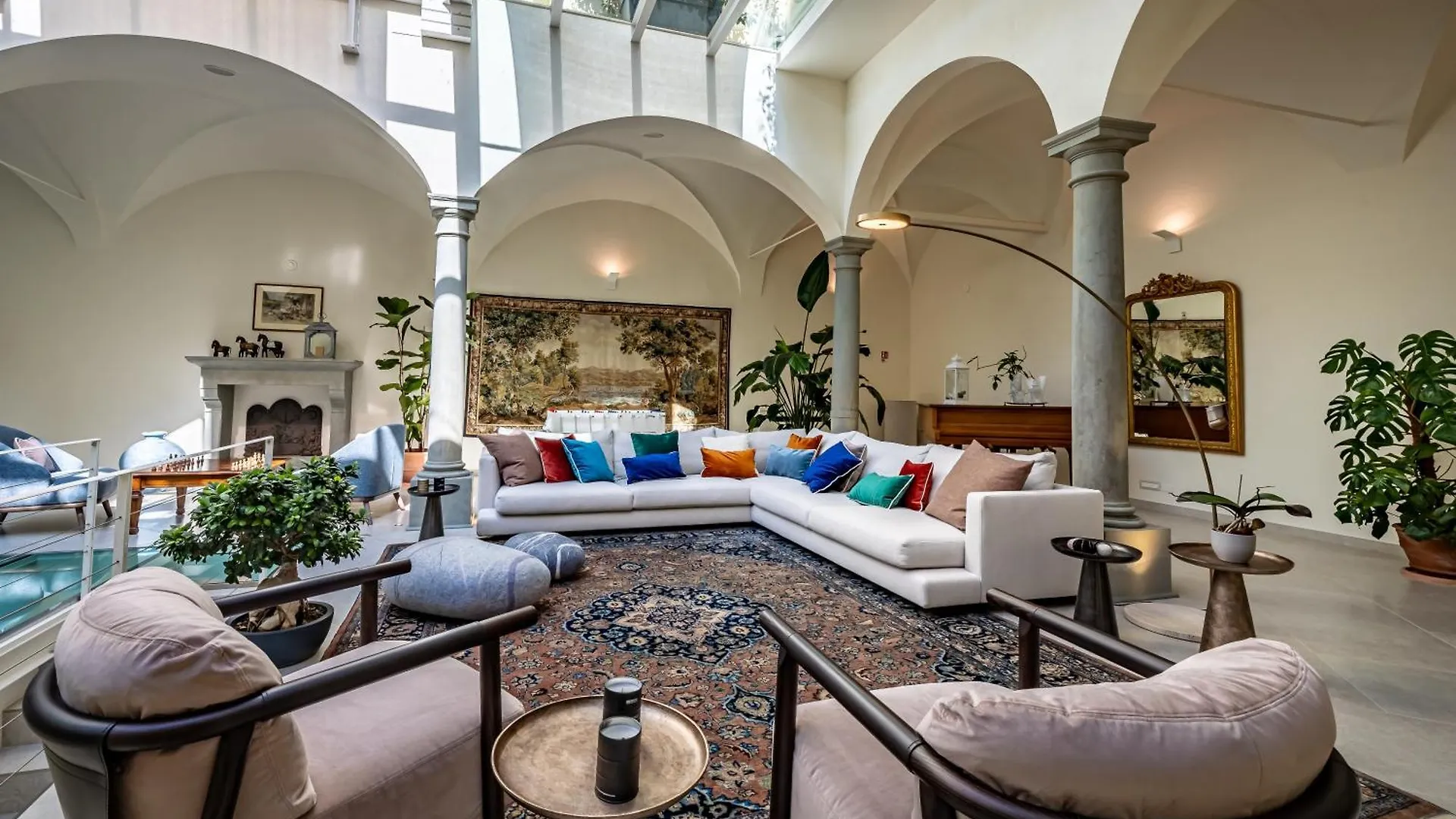 Dimora Collection - Le Corti - Boutique Luxury Suites In A Restored 13Th Century Convent, With Sauna And Gym (Adults Only) Florenz Aparthotel